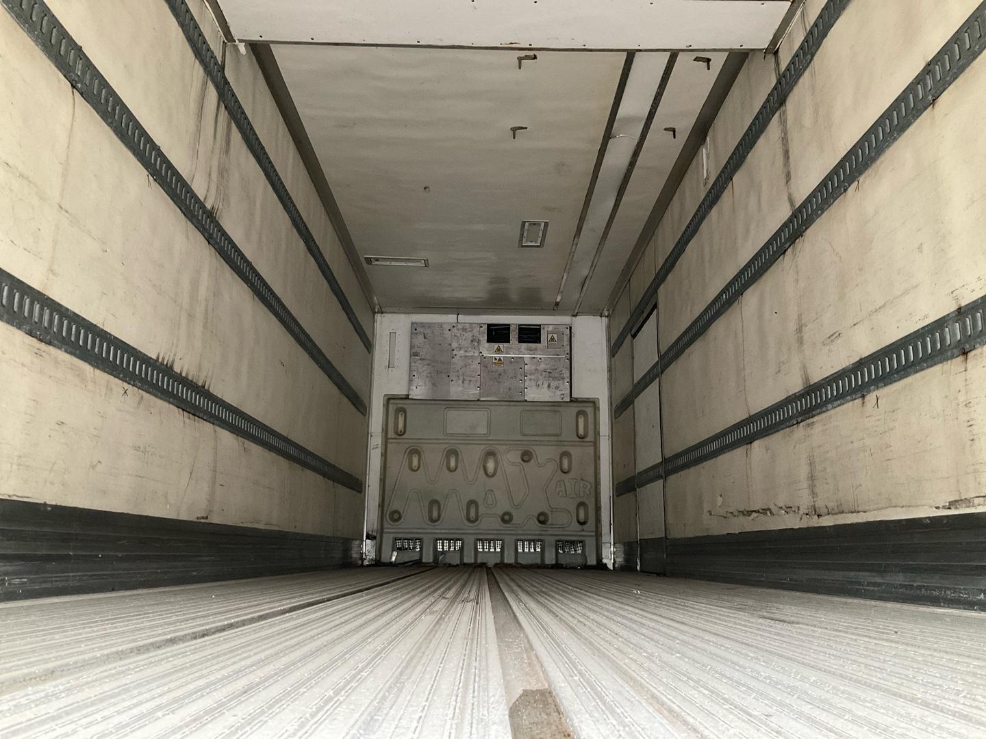 2007 UTILITY REEFER Serial Number: 1UYVS12827U189702