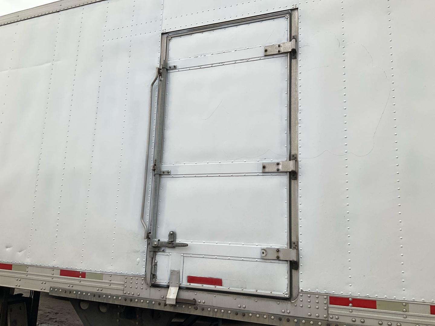 2007 UTILITY REEFER Serial Number: 1UYVS12827U189702