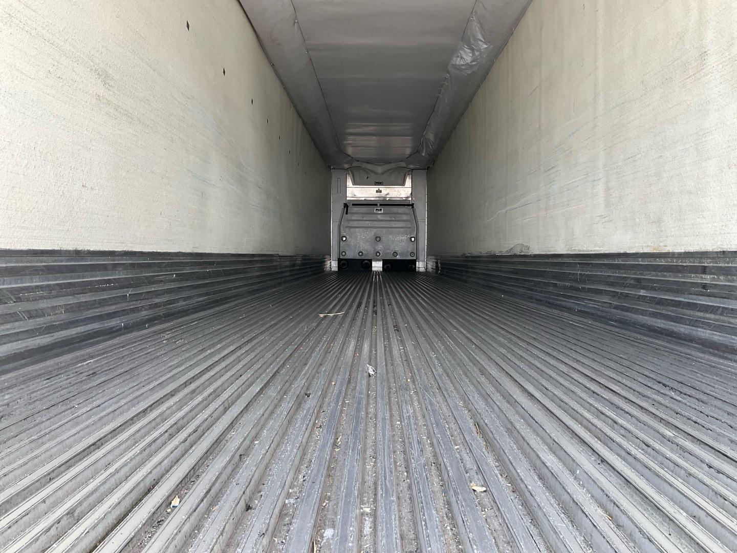 2016 UTILITY REEFER Serial Number: 1UYVS2536GU631032