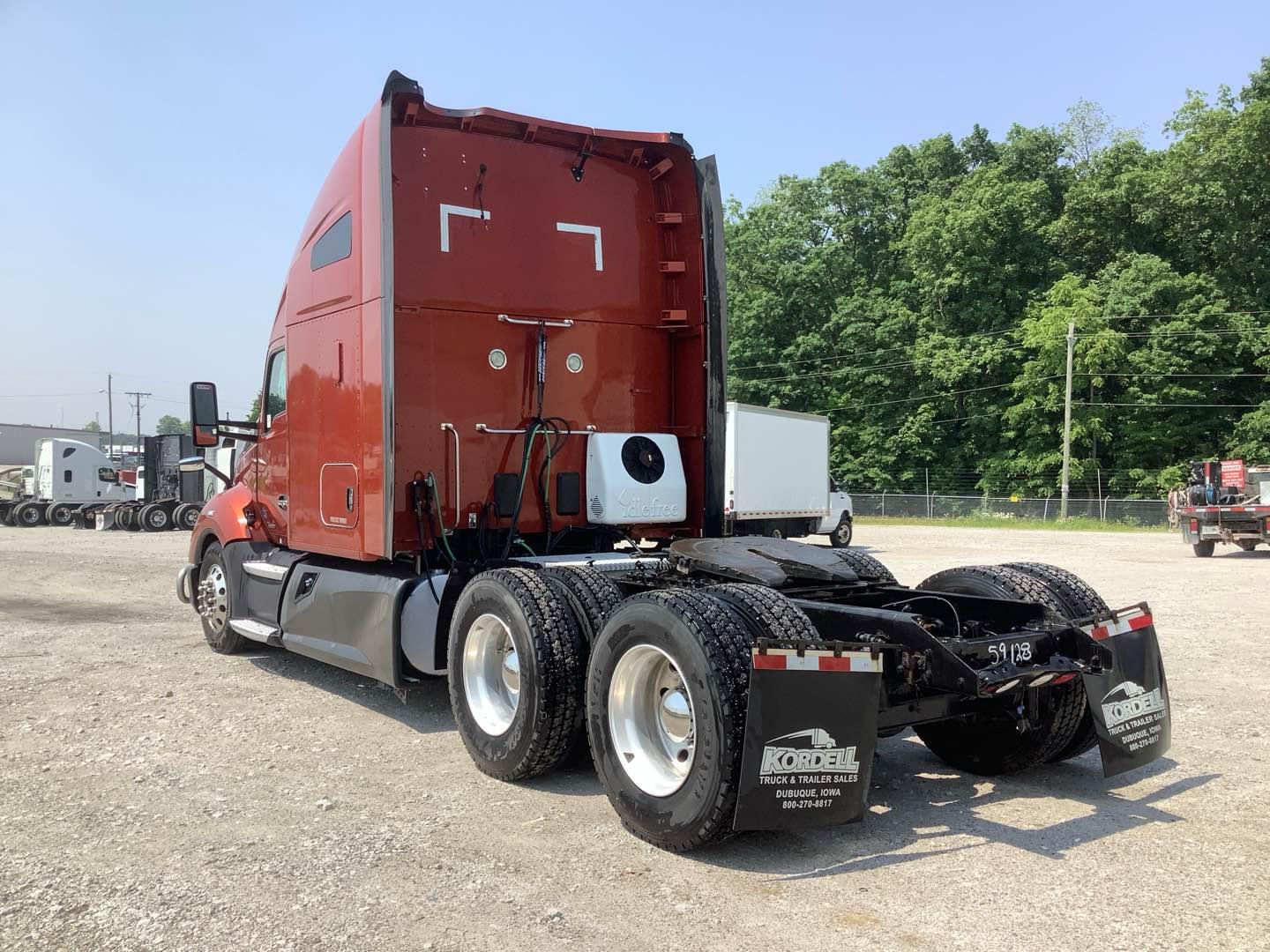 2019 KENWORTH T680 Serial Number: 1XKYD49X7KJ257401