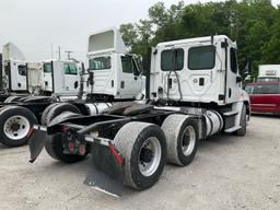 2016 FREIGHTLINER CASCADIA Serial Number: 3AKJGEDV0GDHG1008