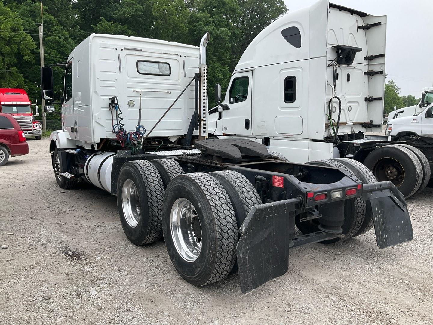 2016 VOLVO VNL64T430 Serial Number: 4V4NC9EH8GN958076