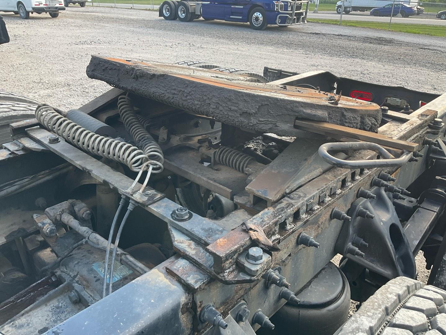 2019 PETERBILT 579 Serial Number: 1XPBDP9X2KD636953