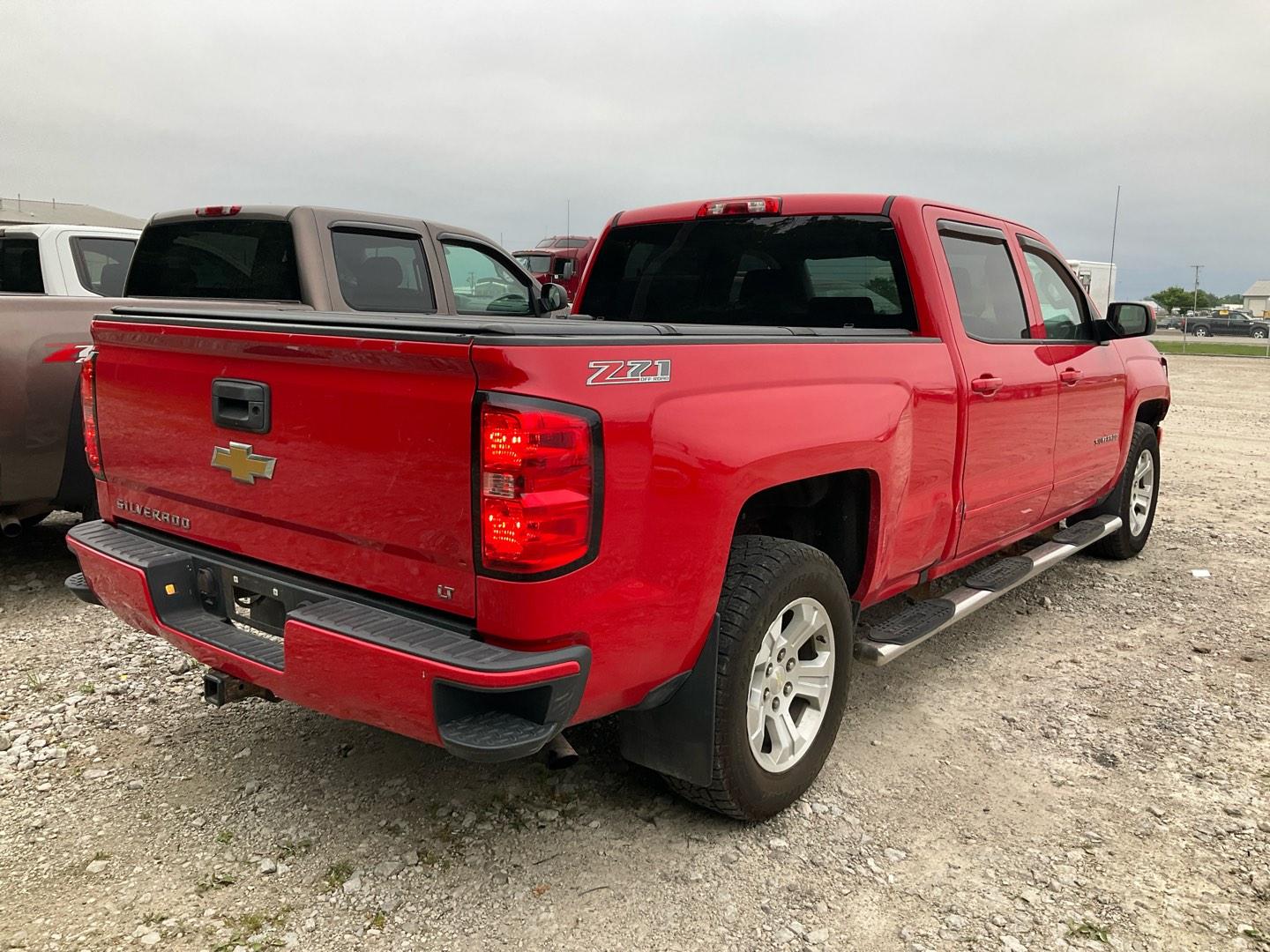 2016 CHEVROLET SILVERADO 1500 LT Serial Number: 3GCUKREC1GG275904