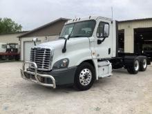 2019 FREIGHTLINER CASCADIA Serial Number: 1FUGGEDV6KLKH2040