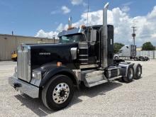 2019 KENWORTH W900 Serial Number: 1XKWD40X5KJ239046