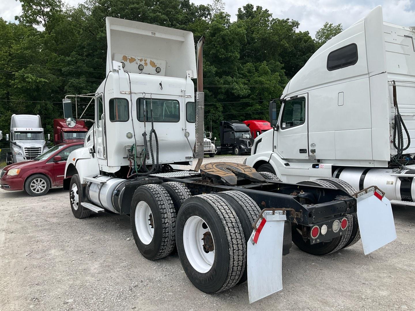 2018 KENWORTH CONSTRUCTION Serial Number: 1XKBDJ9X2JJ181332