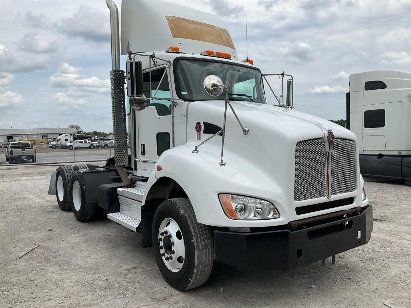 2018 KENWORTH CONSTRUCTION Serial Number: 1XKBDJ9X2JJ181332