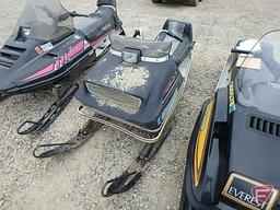 Arctic Cat Puma snowmobile, 440cc JLO engine, SN: 129915, motor turns