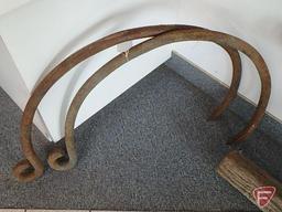 Primitive Iron tines/hooks, 30 inch span, both