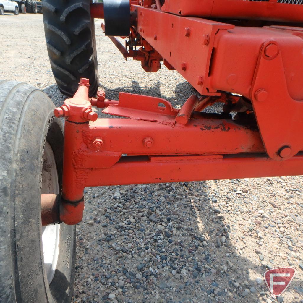 WD45 Allis Chalmers tractor wide front