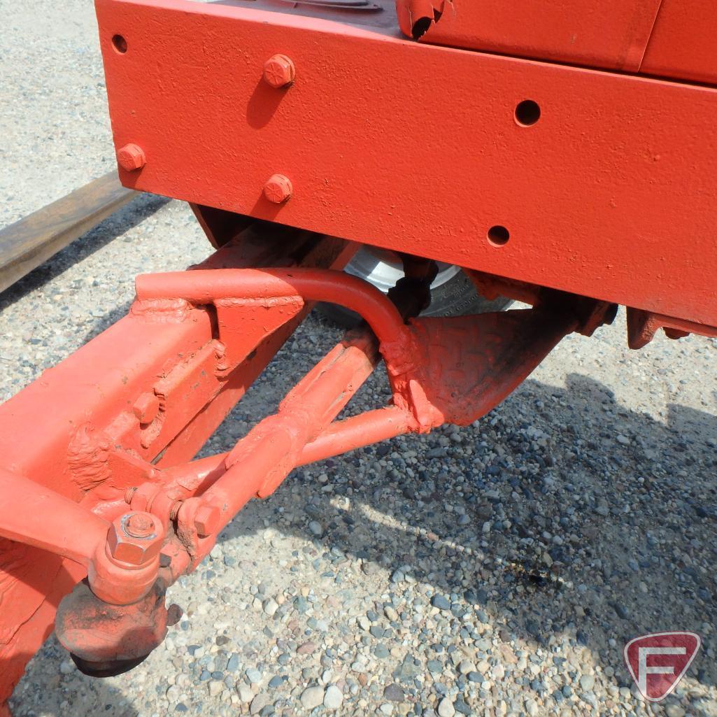 WD45 Allis Chalmers tractor wide front
