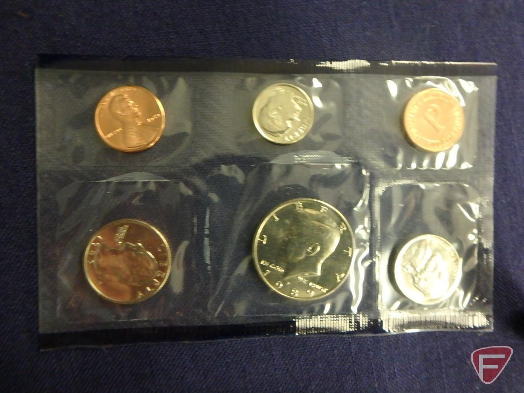 1989 US Mint uncirculated set in original packaging, 1987 US Mint uncirculated set in original