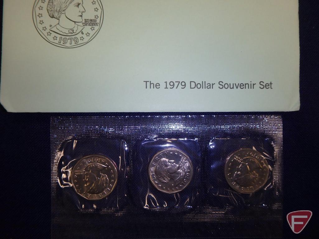1989 US Mint uncirculated set in original packaging, 1987 US Mint uncirculated set in original