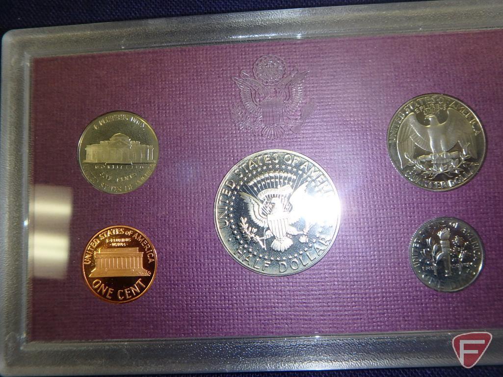 1989 US Mint uncirculated set in original packaging, 1987 US Mint uncirculated set in original