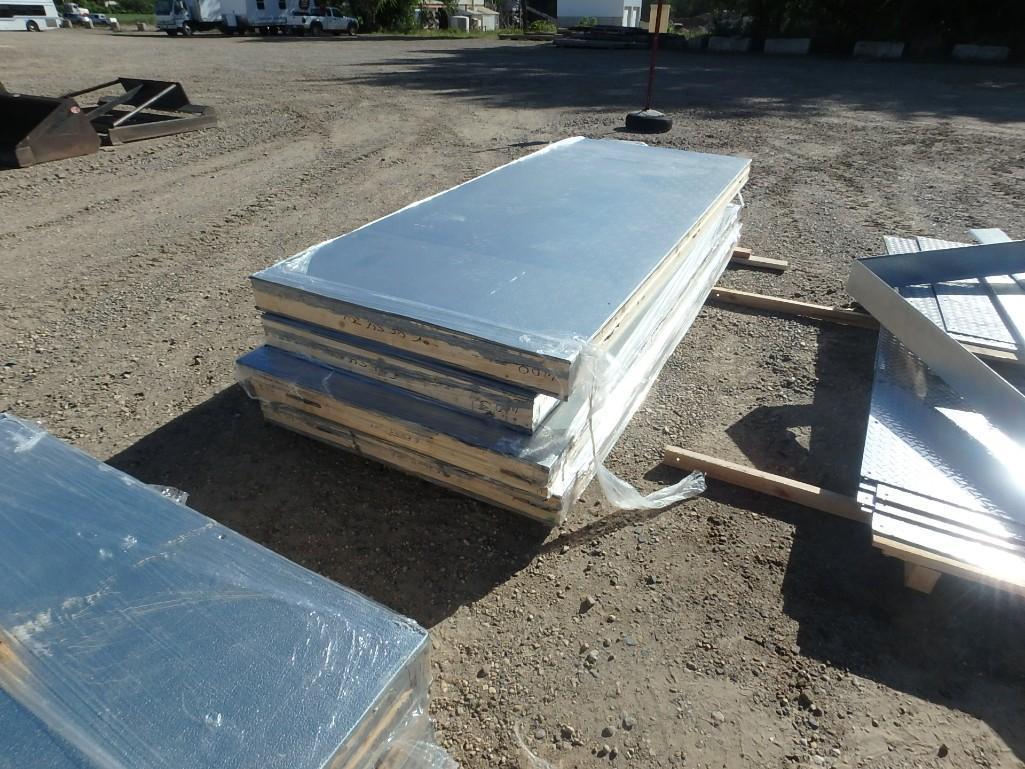 Crowntonka by Everidge wood rail walk-in freezer with floor