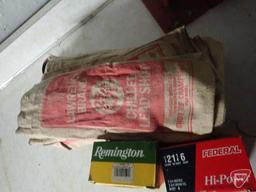 MEC 12 gauge shotshell reloader, 12 gauge ammo (50 rounds), lead shot bags