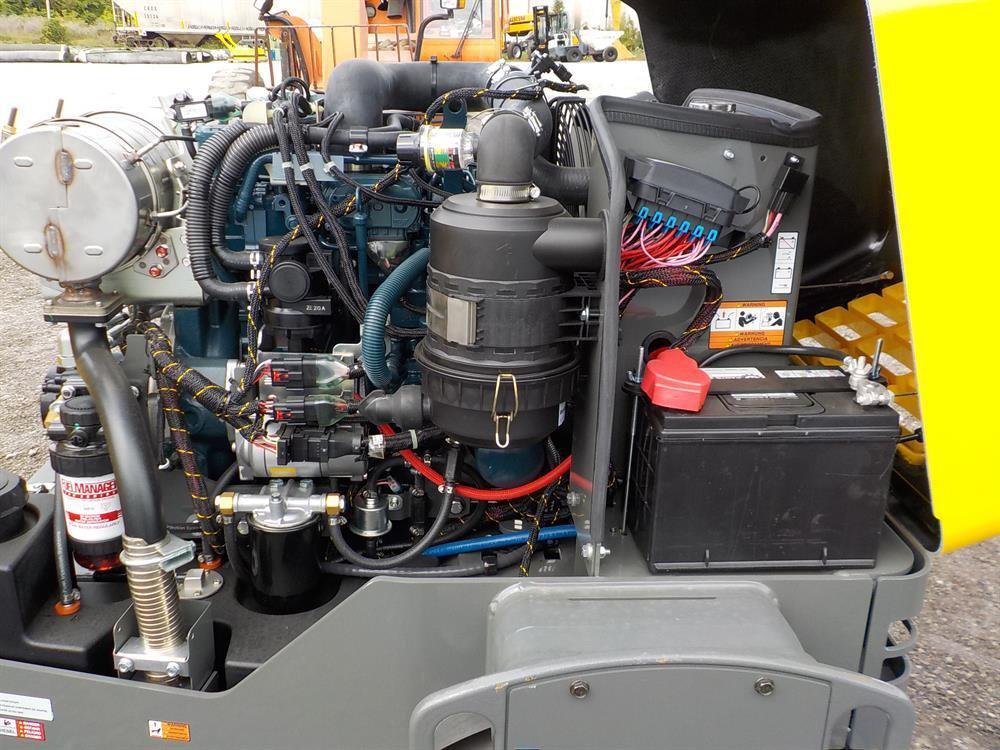 Wacker Neuson RD27-120 Double Drum Vibrating Roller c/w Roll Bar, 47" Drums