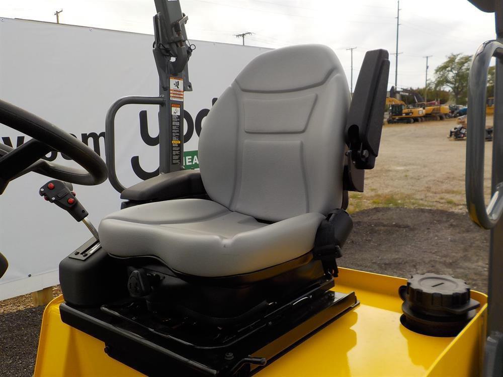Wacker Neuson RD27-120 Double Drum Vibrating Roller c/w Roll Bar, 47" Drums