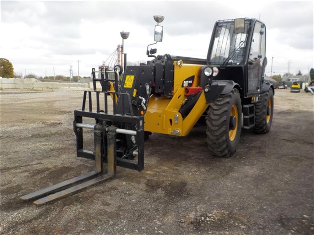 2016 CAT TH417GC Turbo Powershift Telehandler, Cab, 8,000lb Max. Lft Capaci