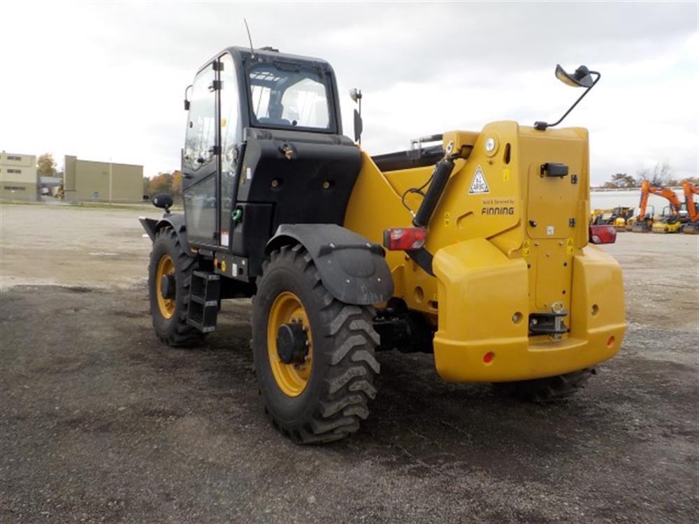 2016 CAT TH417GC Turbo Powershift Telehandler, Cab, 8,000lb Max. Lft Capaci