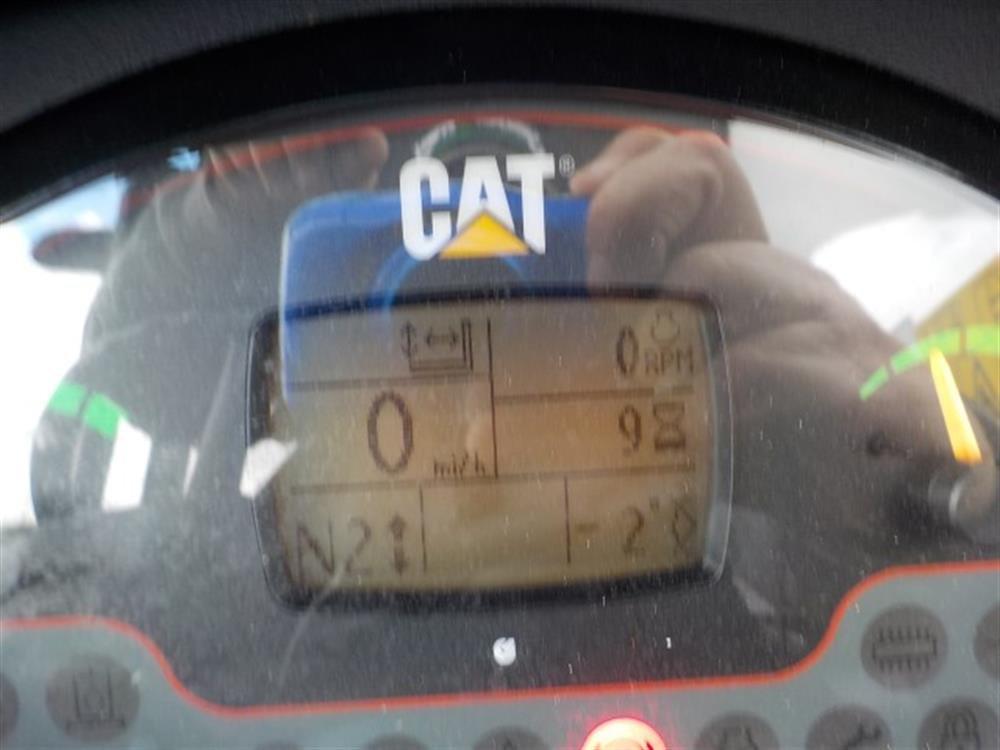 2016 CAT TH417GC Turbo Powershift Telehandler, Cab, 8,000lb Max. Lft Capaci