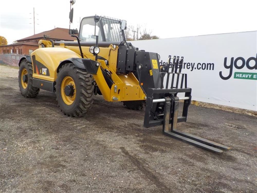 2016 CAT TH417GC Turbo Powershift Telehandler, Cab, 8,000lb Max. Lft Capaci