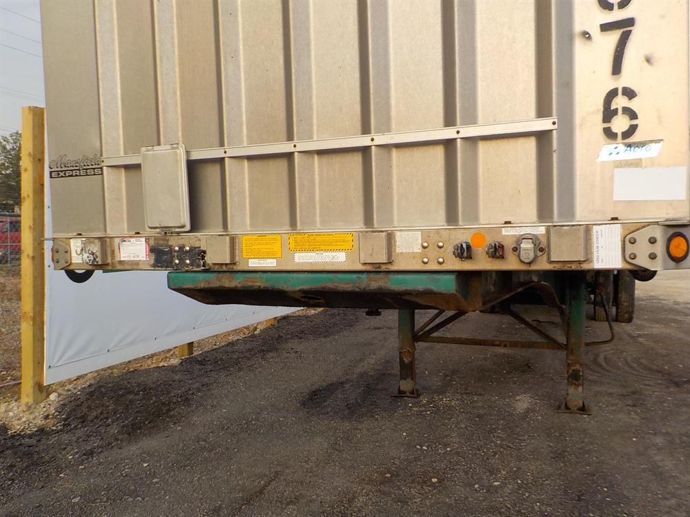 2004 Utility  Tandem Axle Flatbed Trailer (48' x 102") GVWR 80,000 lbs, Adj