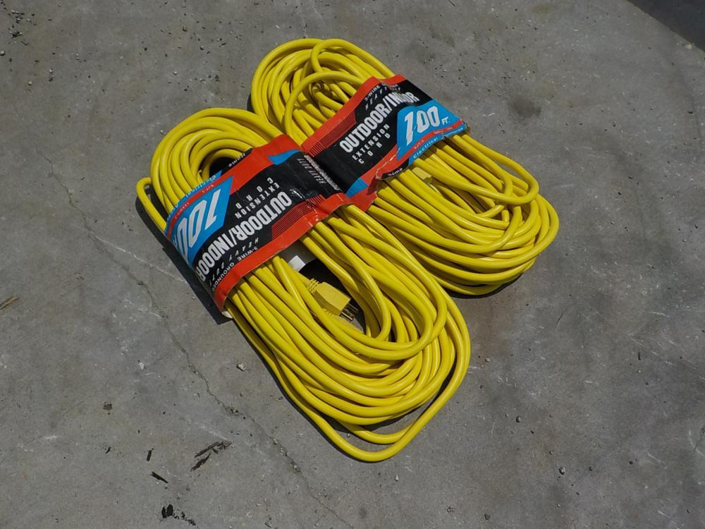 100' HD Outdoor Extension Cord (2 of). Unused