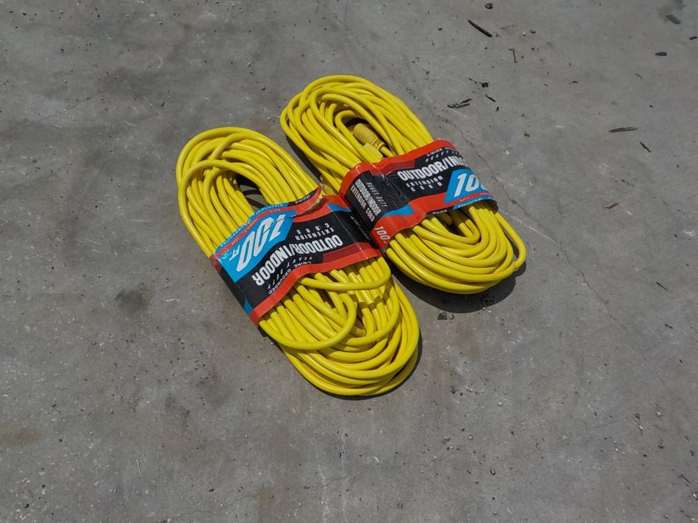100' HD Outdoor Extension Cord (2 of). Unused