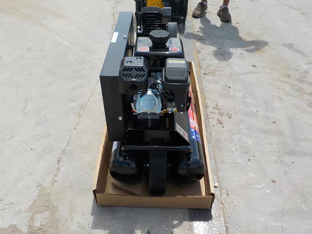 Powertrain  7 HP 10 gal Contractor Air Compressor - 1 Yr Factory Warranty -