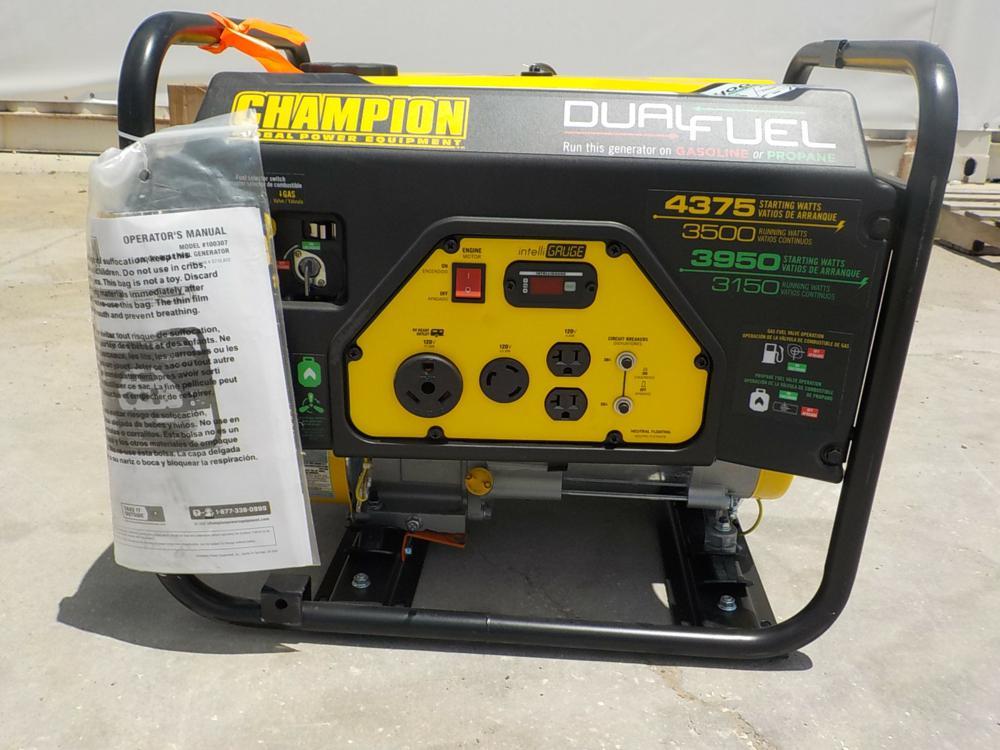 Champion 4375 Watt Dual Fuel Generator - Unused