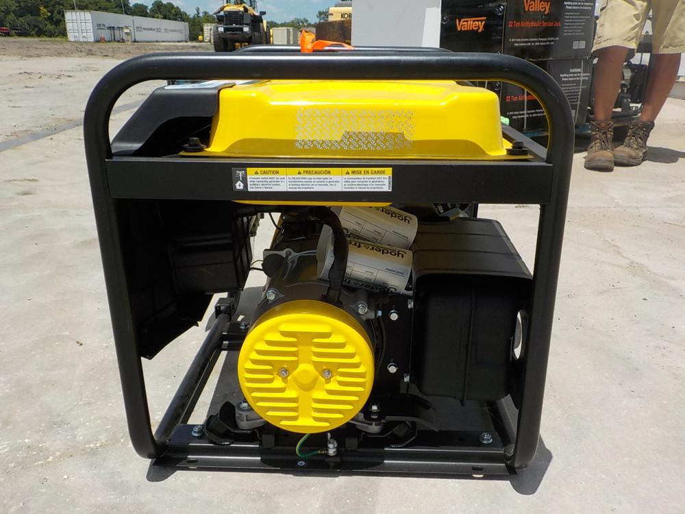 Champion 4375 Watt Dual Fuel Generator - Unused