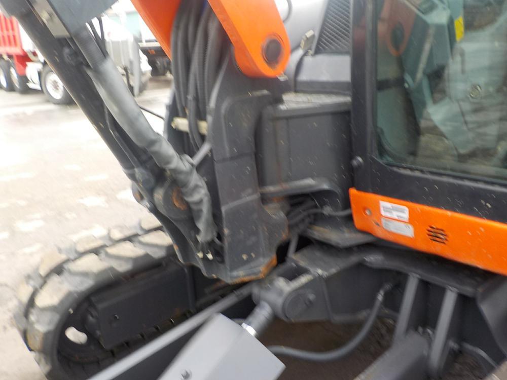 2016 Kubota KX080-4 Excavator c/w Cab, A/C, Rubber Tracks, Blade, Swing Boo
