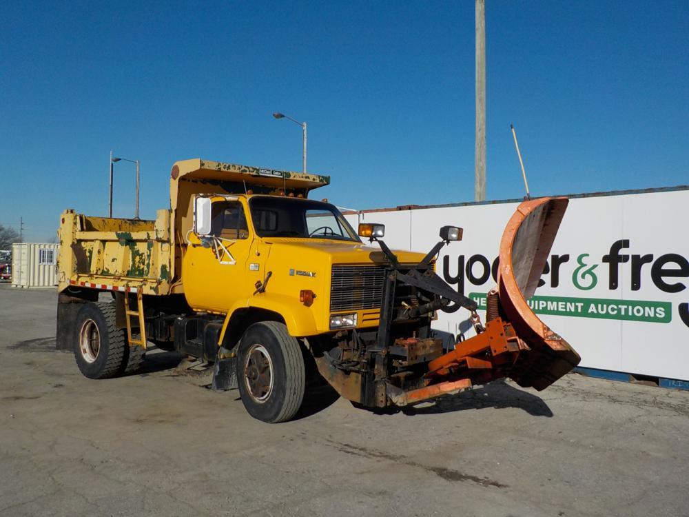 Chevrolet C70 4x2 Dump Truck c/w CAT 3208 10.4L V8 210HP Diesel Engine, Aut