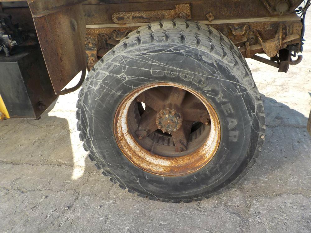 Chevrolet C70 4x2 Dump Truck c/w CAT 3208 10.4L V8 210HP Diesel Engine, Aut