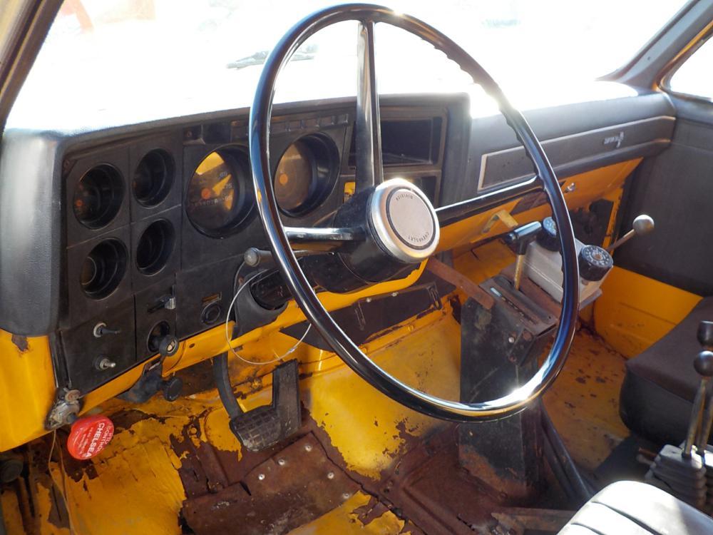 Chevrolet C70 4x2 Dump Truck c/w CAT 3208 10.4L V8 210HP Diesel Engine, Aut