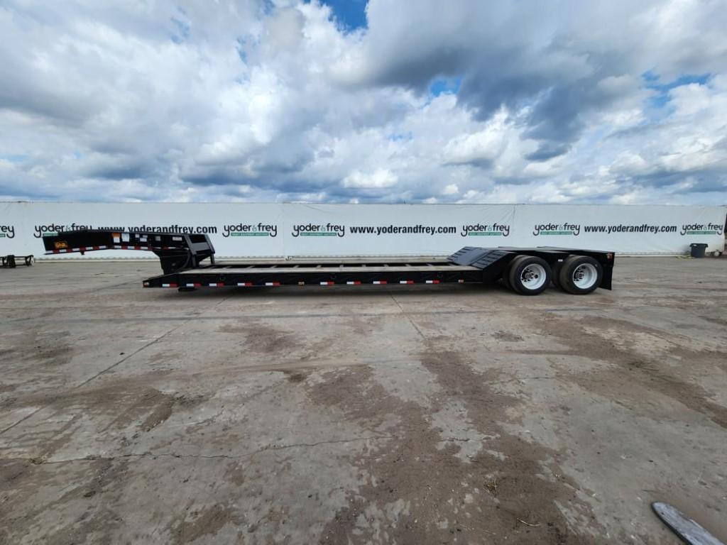 2023 Witzco Challenger RG-35 35 Ton Tandem Axle Detachable Low Boy, Pony Mo