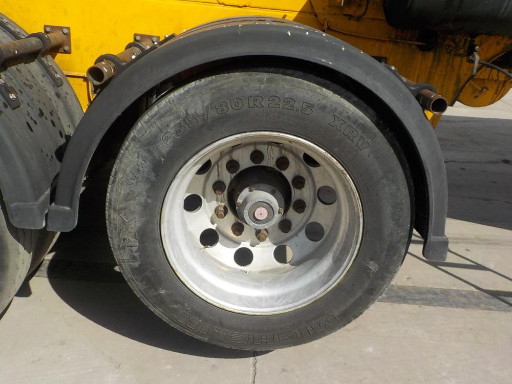 2007 Trailking OLB 326 30' Tri Axle Live Bottom Trailer c/w Side Dump, Rele