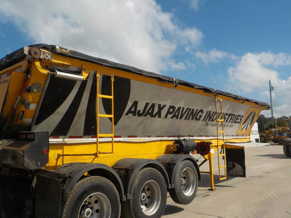 2007 Trailking OLB 326 30' Tri Axle Live Bottom Trailer c/w Side Dump, Rele