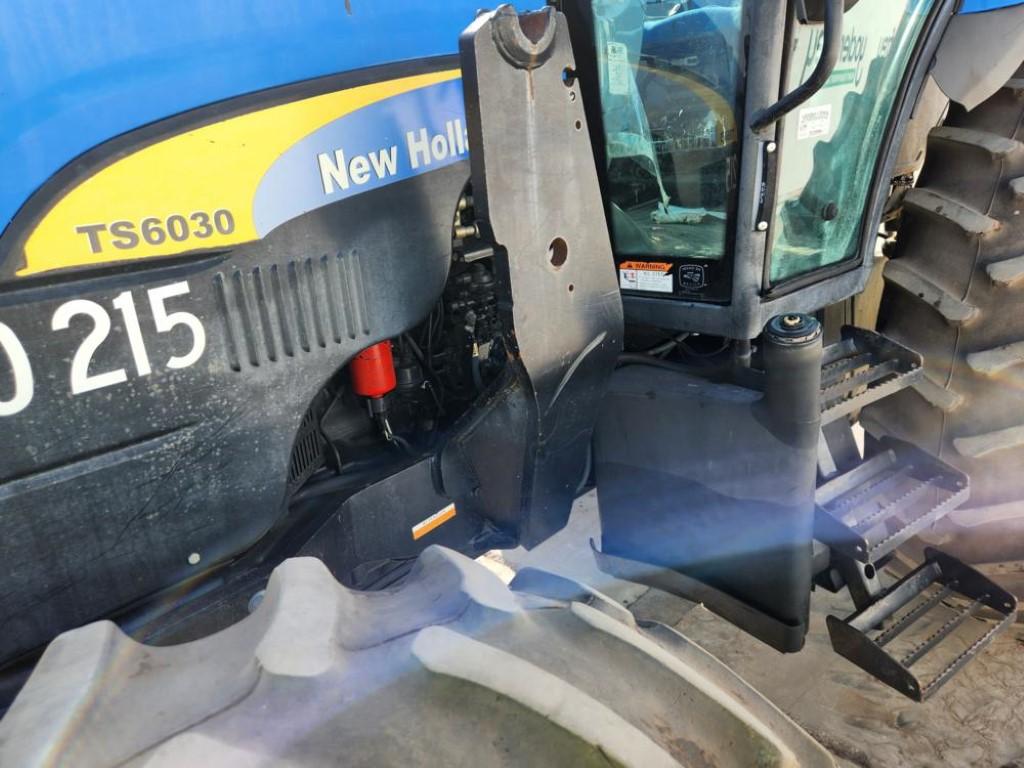 2005 New Holland TS6030 4WD Tractor c/w Cab