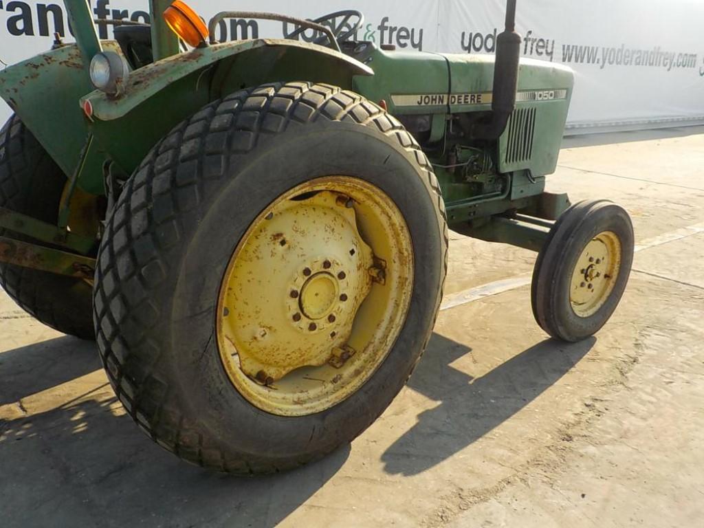 John Deere 1050 2WD Tractor c/w Canopy, 3 Point Hitch, 37HP, PTO, Front Tir