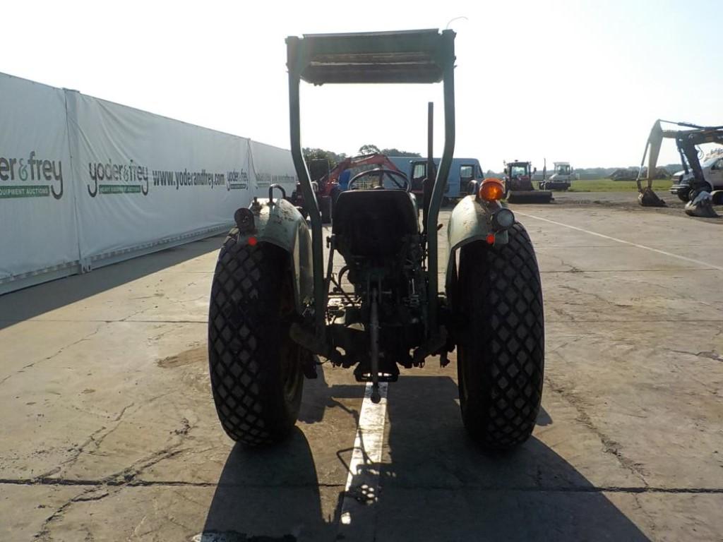 John Deere 1050 2WD Tractor c/w Canopy, 3 Point Hitch, 37HP, PTO, Front Tir