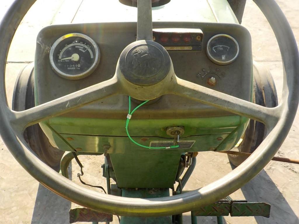 John Deere 1050 2WD Tractor c/w Canopy, 3 Point Hitch, 37HP, PTO, Front Tir