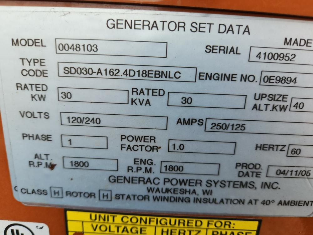 2005 Generac 30KW GENSET c/w John Deere 4 Cylinder Diesel Engine, Phase 1,