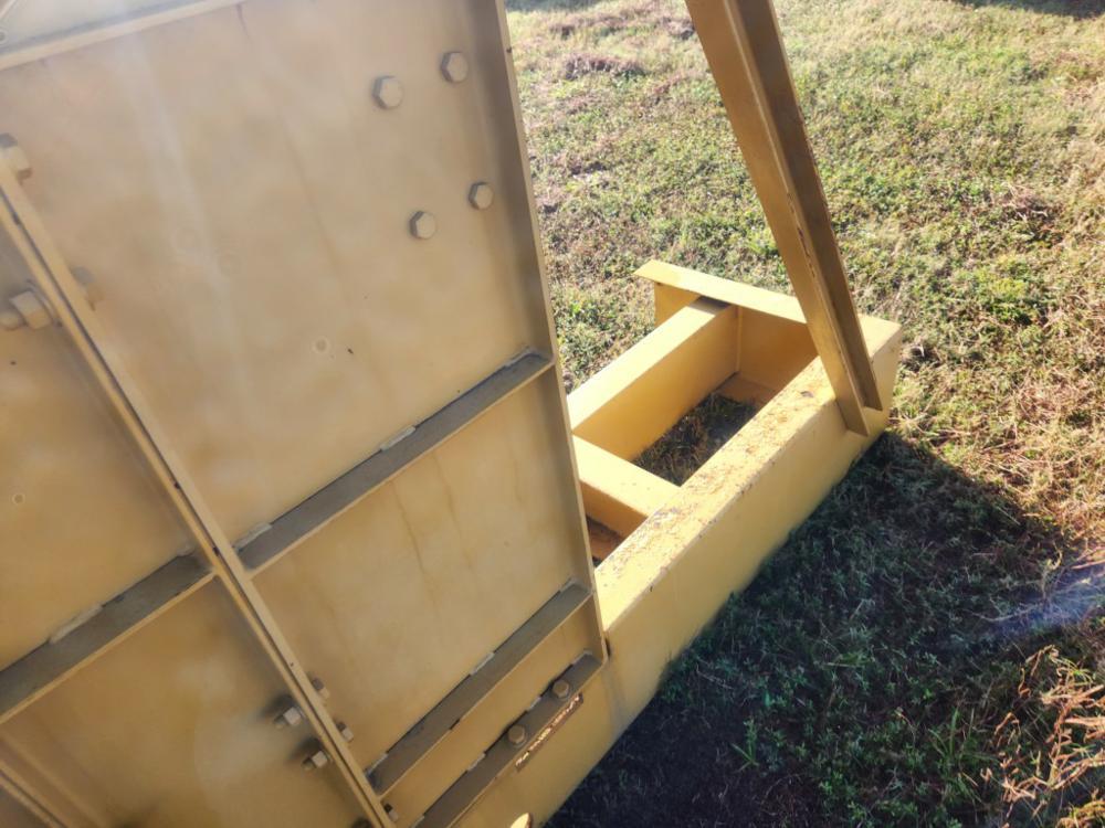 Radiator to suit CAT 3512 Generator