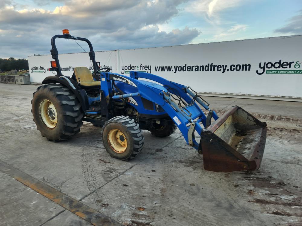 2006 New Holland TC55DA 4WD Tractor c/w Roll Bar, 3 Point Linkage, Front Lo
