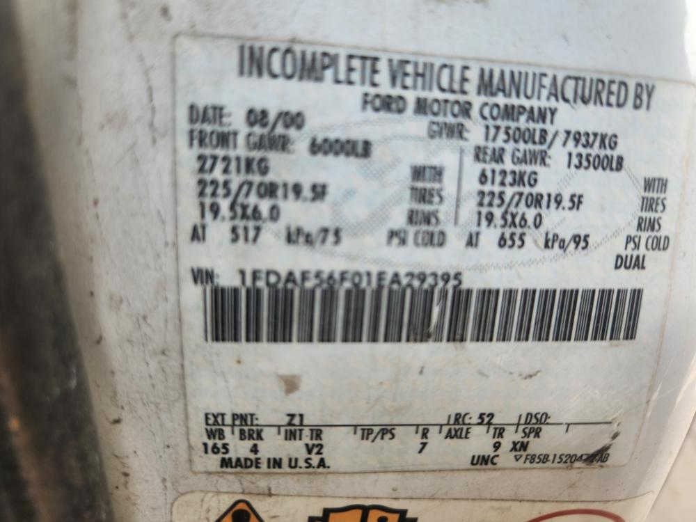 2001 Ford F550 4x4 Flatbed Truck, 7.3L V8 Engine, Automatic Transmission, D