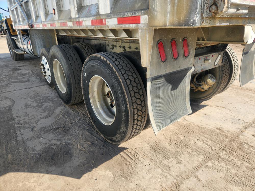 2012 Caterpillar CT660L 6x4 Tri Axle Dumptruck c/w A/C, CAT CT13 Engine, Ea