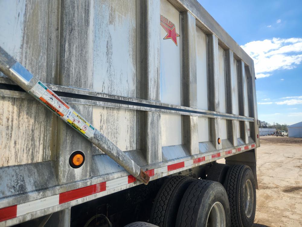 2012 Caterpillar CT660L 6x4 Tri Axle Dumptruck c/w A/C, CAT CT13 Engine, Ea